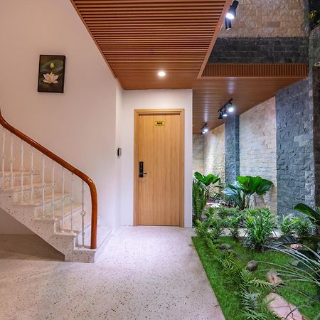 Moonlight Tay Ho Apartment Ханой Екстериор снимка