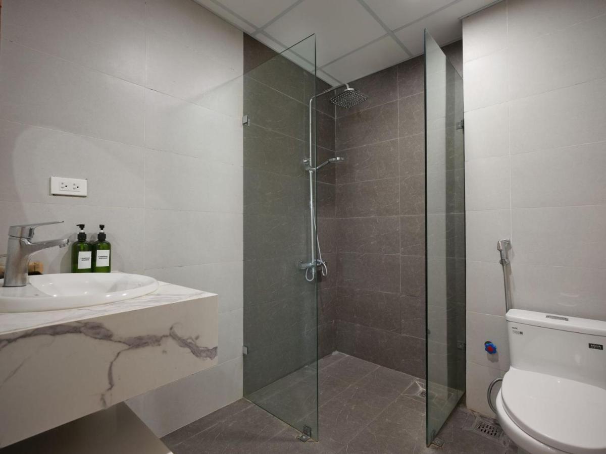 Moonlight Tay Ho Apartment Ханой Екстериор снимка