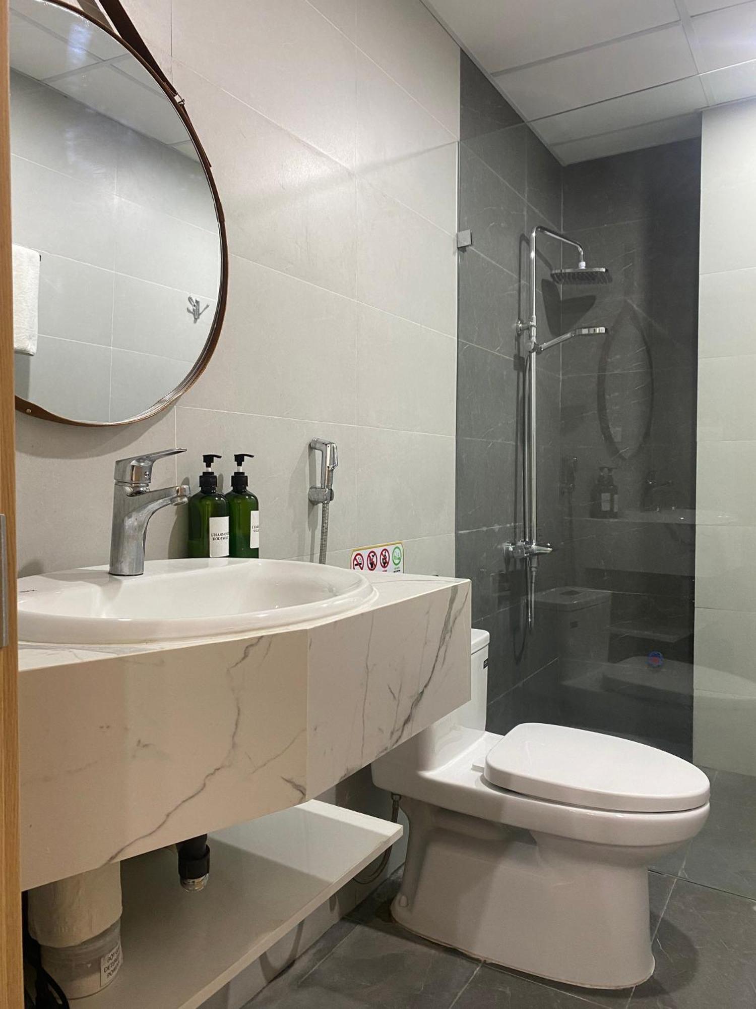 Moonlight Tay Ho Apartment Ханой Екстериор снимка