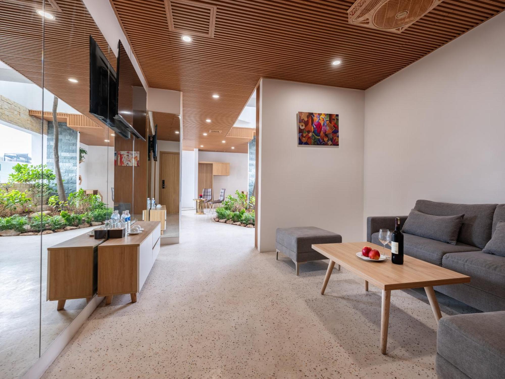 Moonlight Tay Ho Apartment Ханой Екстериор снимка
