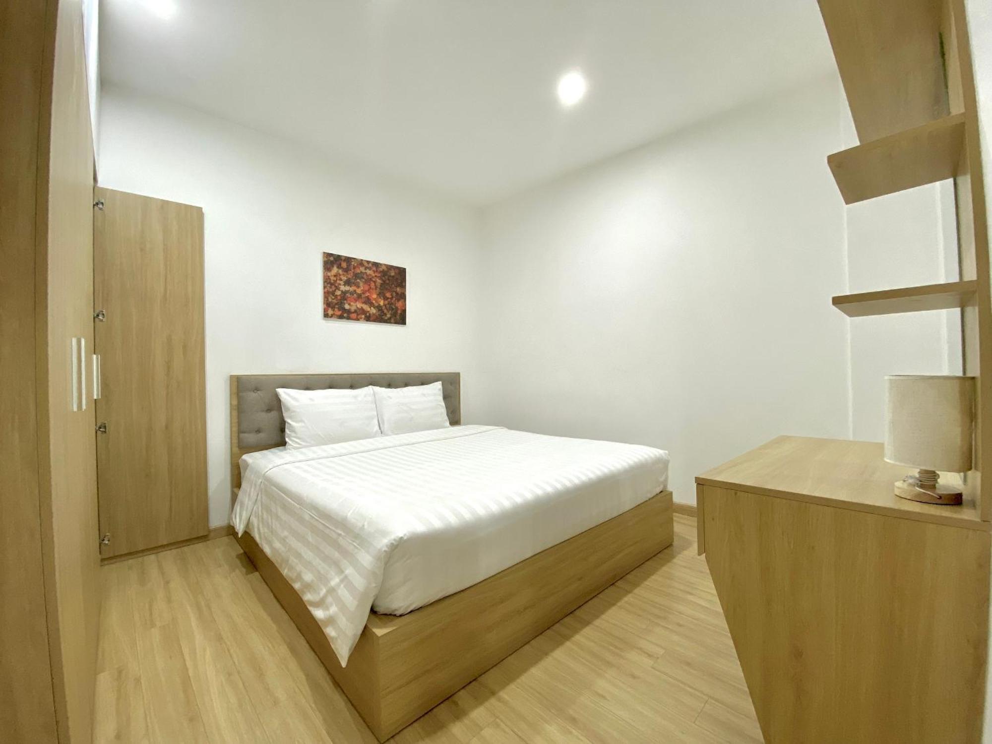 Moonlight Tay Ho Apartment Ханой Екстериор снимка